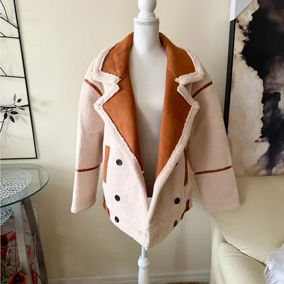 Blank NYC Pick Me Cream & Brown Faux Fur Sherpa Teddy Jacket Coat Sz Medium NWT - Picture 12 of 15